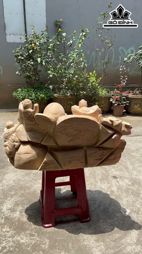 tuong-phat-di-lac-ngu-phuc-go-ngoc-am-cao-47-ngang-83-sau-43-cm-463553