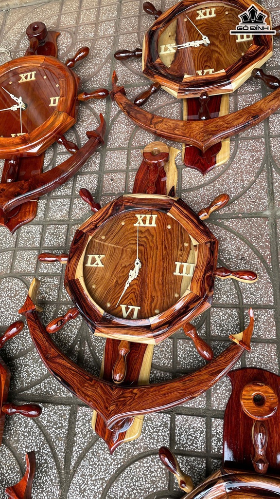 dong-ho-go-cam-qua-lac-cao-65-ngang-48-cm-467958