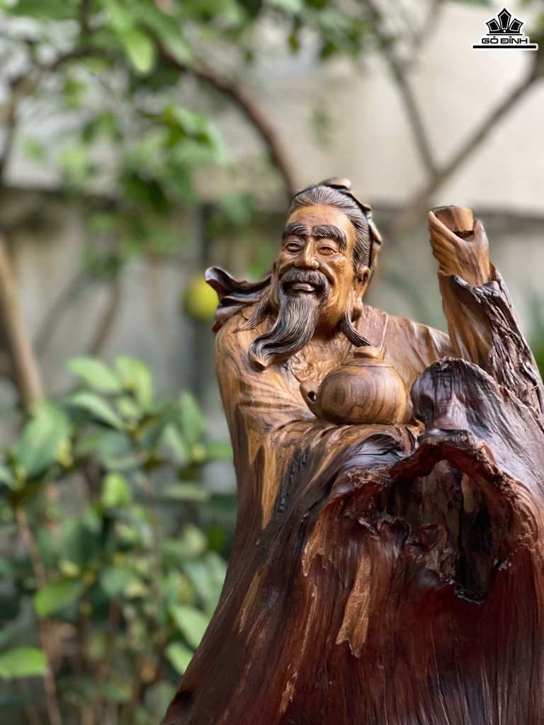 tuong-than-tra-go-bach-xanh-cao-66-ngang-56-sau-26-cm-467995