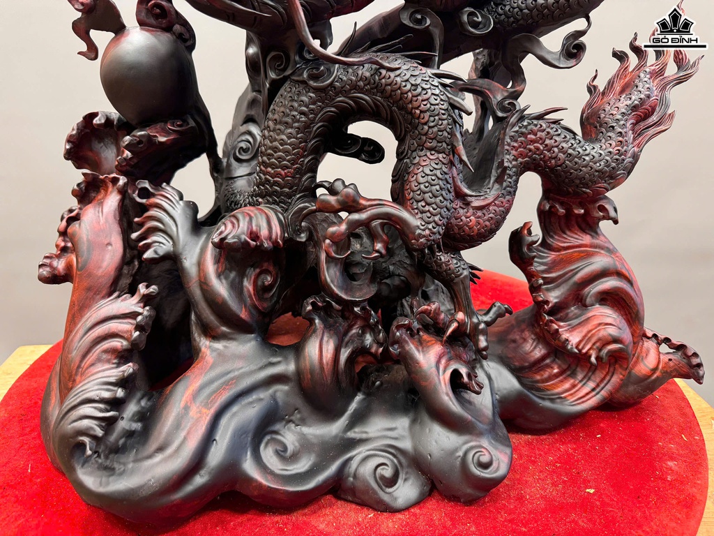 tuong-nhat-long-bao-chau-go-trac-cao-48-ngang-55-sau-35-cm-468157