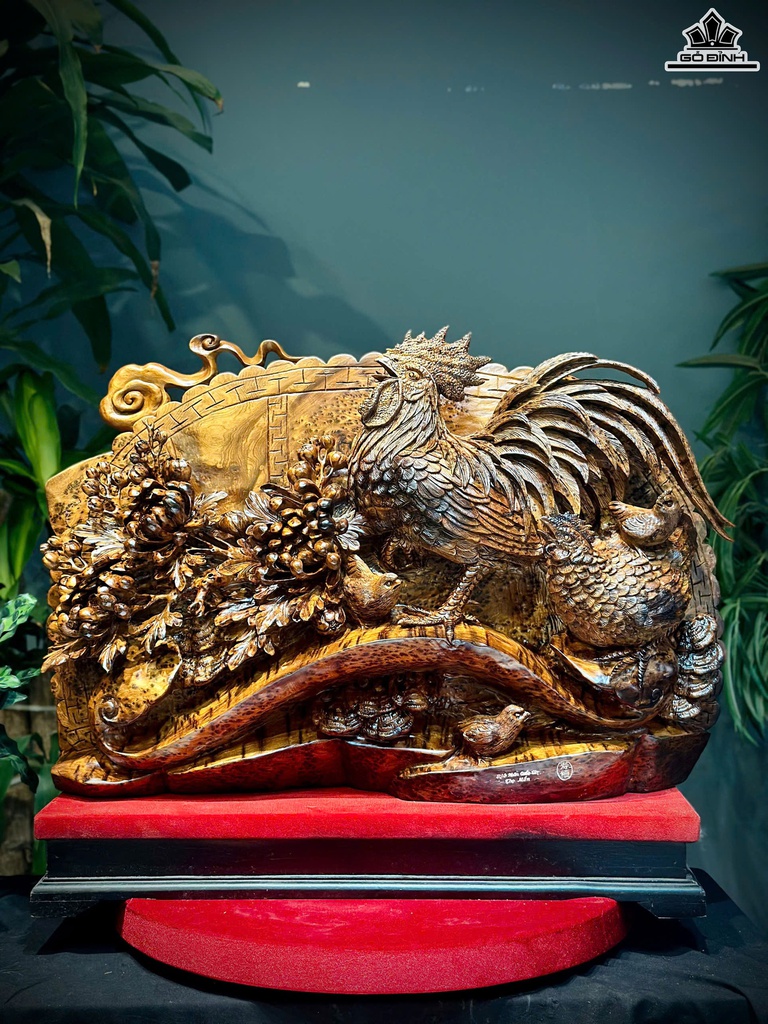 tuong-gia-dinh-ga-toan-gia-phuc-go-nu-ngoc-am-cao-46-ngang-64-sau-15-cm-468308