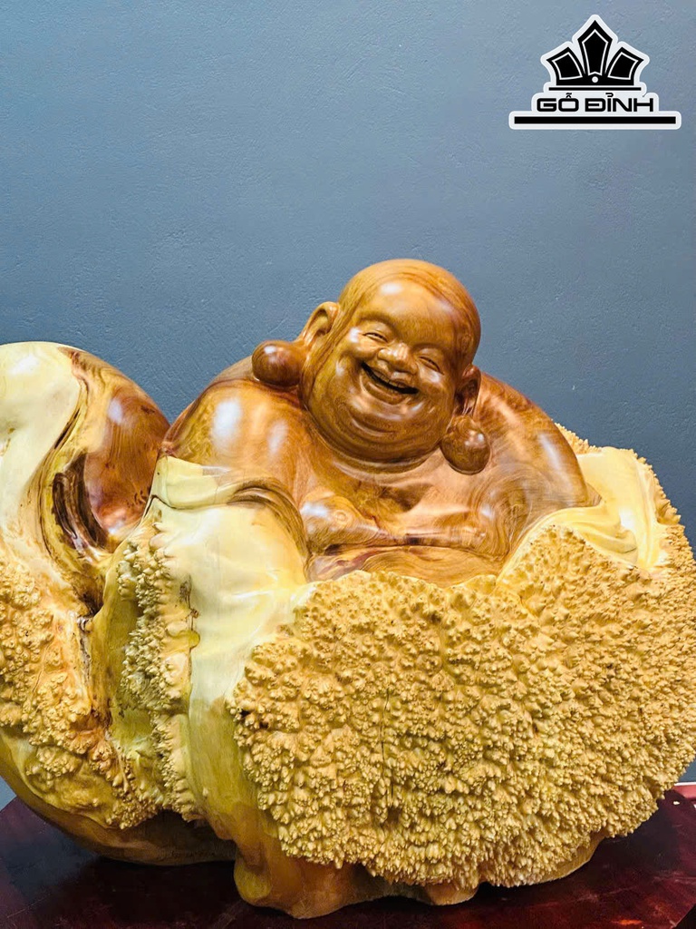 tuong-phat-di-lac-ban-than-hoan-hy-go-nu-huong-cao-47-ngang-60-sau-46-cm-468369