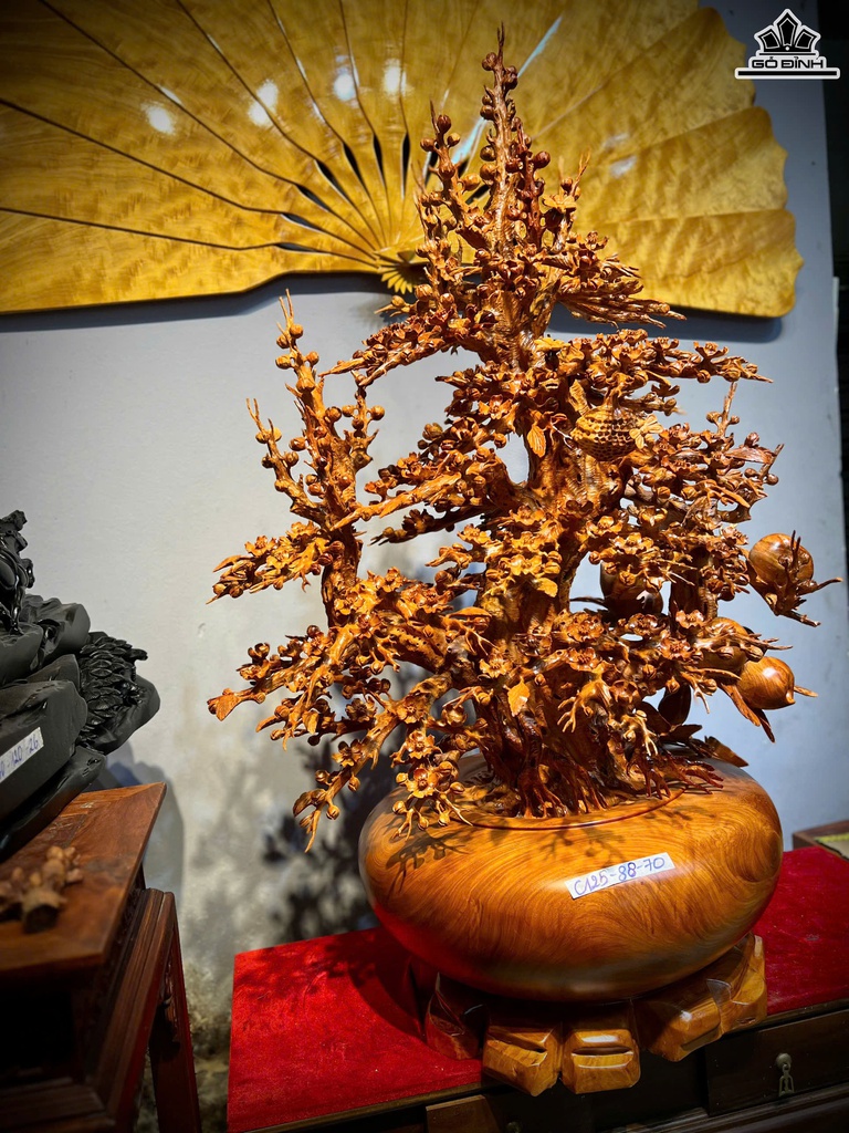 binh-hoa-mai-lan-phu-quy-go-huong-cao-125-ngang-88-sau-70-cm-468471