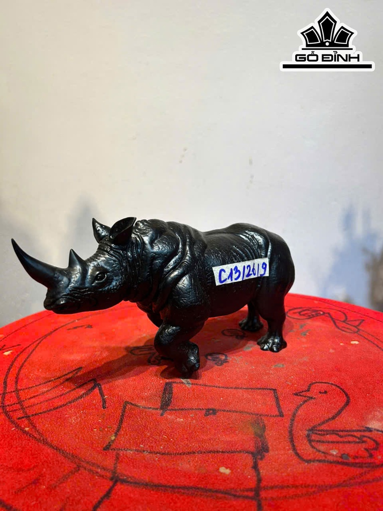 tuong-linh-vat-te-giac-go-mun-sung-cao-13-ngang-26-sau-9-cm-468485