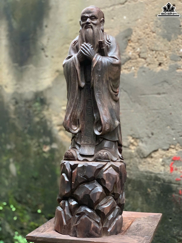 tuong-khong-tu-go-trac-cao-58-ngang-18-sau-17-cm-66kg-468519