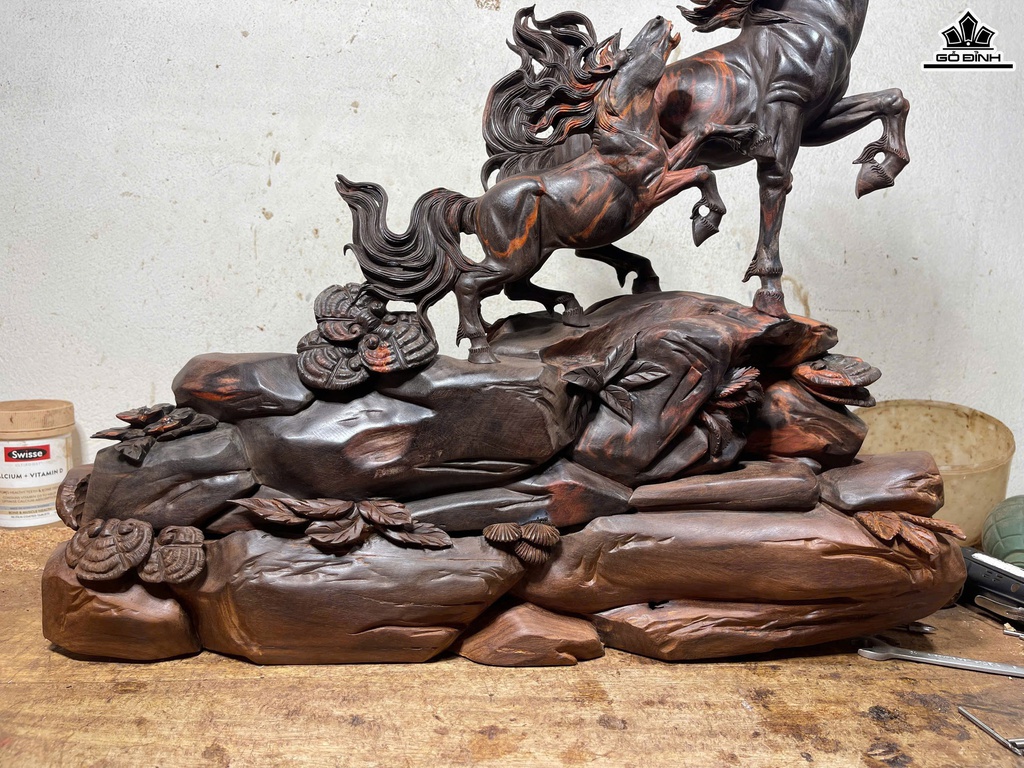 tuong-song-ma-uyen-uong-go-trac-cao-55-ngang-48-sau-18-cm-468560