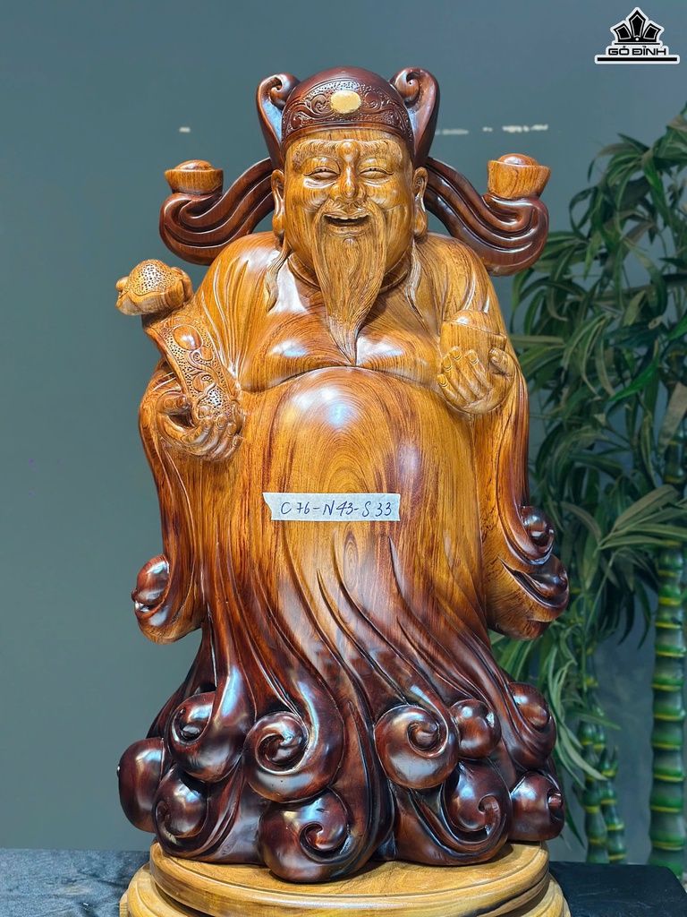 tuong-than-tai-go-huong-cao-76-ngang-43-sau-33-cm-468641