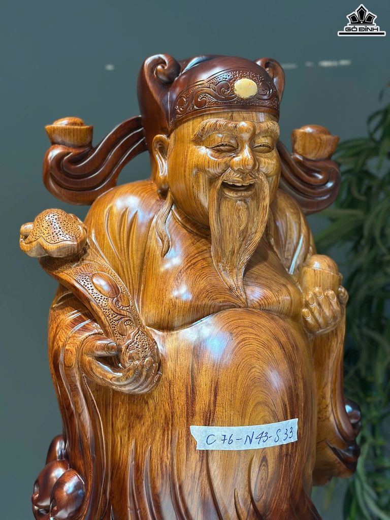 tuong-than-tai-go-huong-cao-76-ngang-43-sau-33-cm-468646