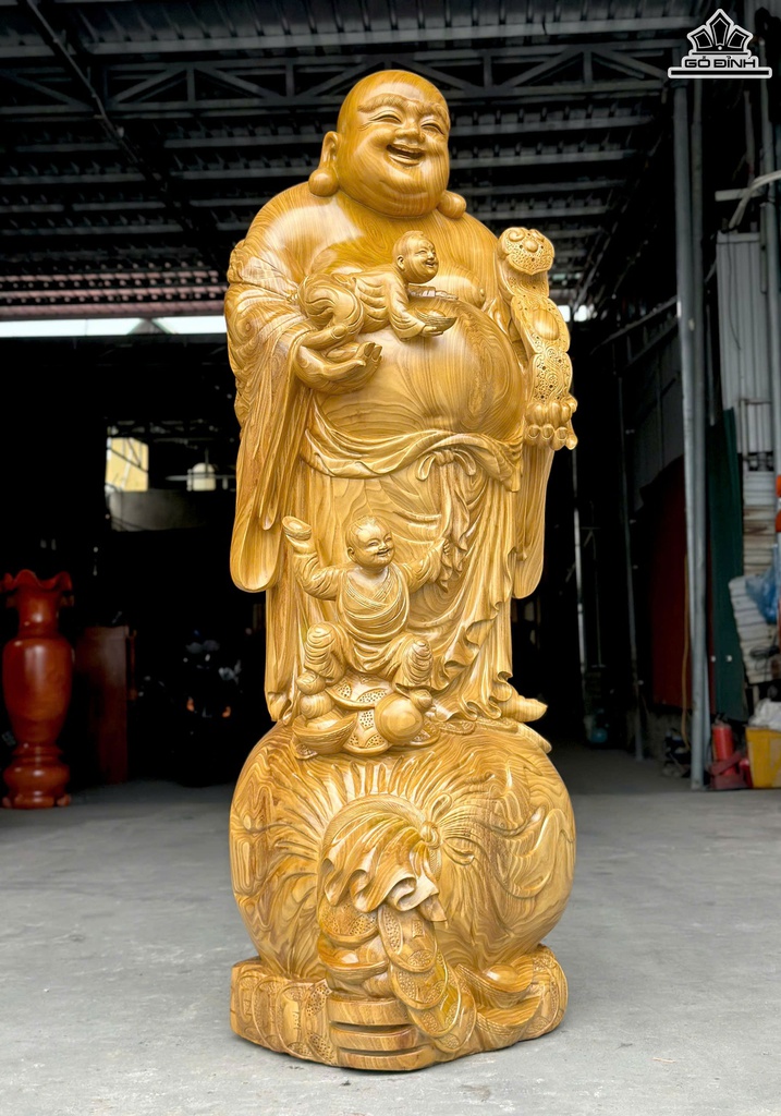 tuong-phat-di-lac-chuc-phuc-go-cam-vang-cao-170-ngang-63-sau-57-cm-468658