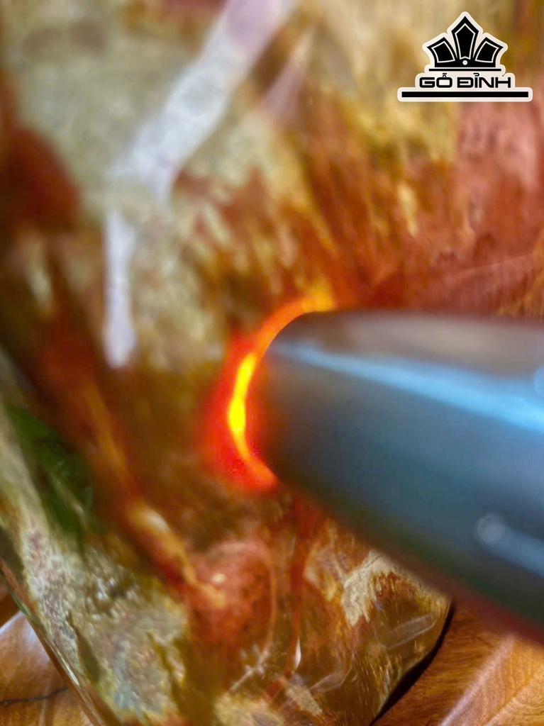 tac-pham-go-hoa-ngoc-cao-37-ngang-16-cm-84kg-469311