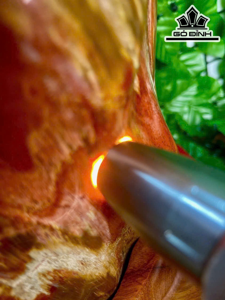 tac-pham-go-hoa-ngoc-cao-37-ngang-16-cm-84kg-469313