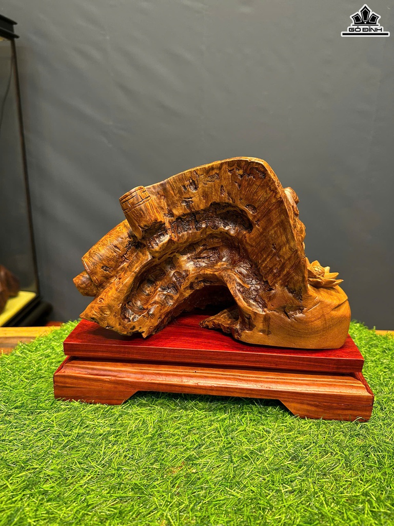 tuong-phat-di-lac-go-nu-ngoc-am-cao-17-ngang-26-sau-15-cm-ca-ky-huong-225x29x14x5-cm-469496