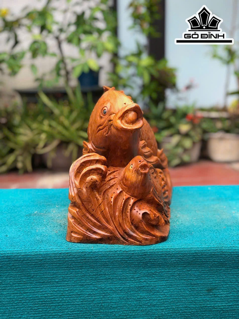 tuong-ca-chep-mau-tu-go-ngoc-am-cao-29-ngang-52-sau-20-cm-12kg-469521