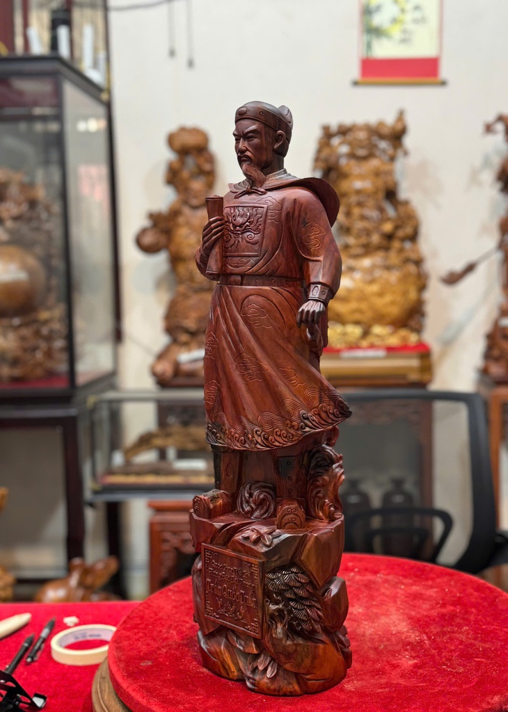 tuong-tran-quoc-tuan-go-trac-cao-60-ngang-17-sau-14-cm-469708