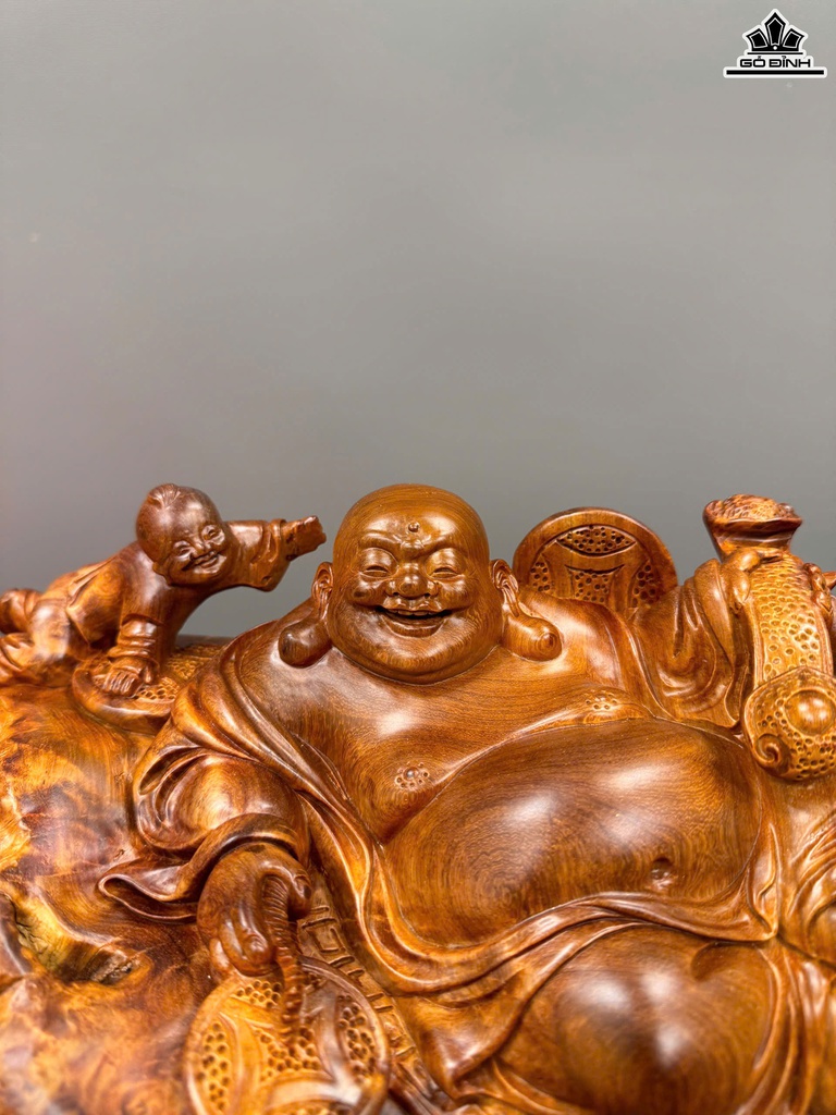 tuong-phat-di-lac-go-nu-huong-cao-23-ngang-42-sau-22-cm-469817