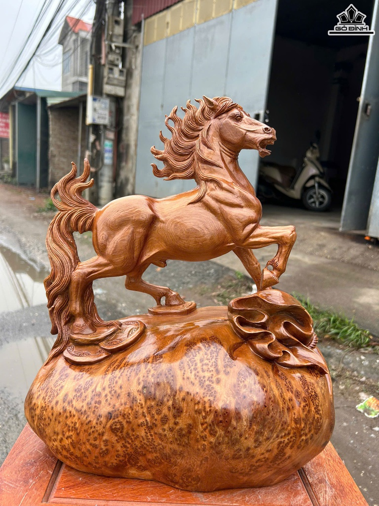 tuong-ngua-phong-thuy-nhat-ma-phi-thien-go-nu-ngoc-am-cao-41-ngang-33-sau-20-cm-469979