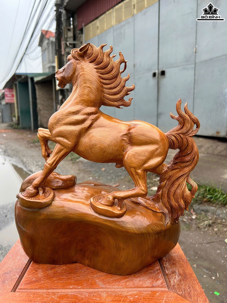 tuong-ngua-phong-thuy-nhat-ma-phi-thien-go-nu-ngoc-am-cao-41-ngang-33-sau-20-cm-469980