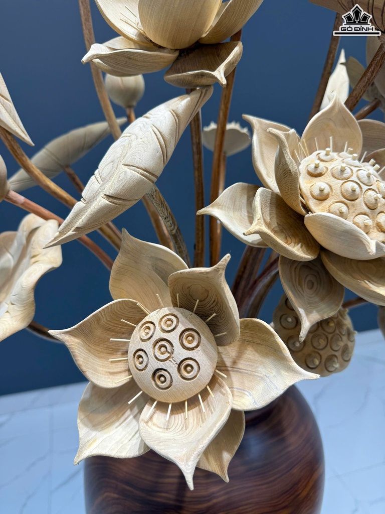 binh-hoa-sen-go-cam-hoa-ngoc-am-cao-116-ngang-60-sau-45-duong-kinh-binh-32-cao-52-cm-470042