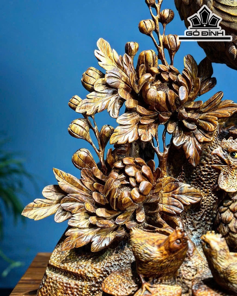 tuong-gia-dinh-ga-go-sua-cao-68-ngang-46-sau-31-cm-470233