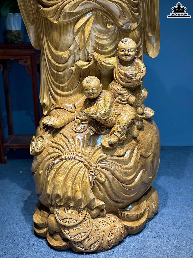 tuong-phat-di-lac-chuc-phuc-go-cam-vang-cao-173-ngang-60-sau-55-cm-470249