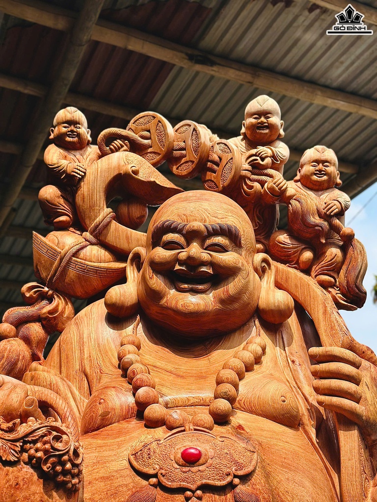 tuong-phat-di-lac-ngu-phuc-go-nu-huong-cao-282-ngang-125-sau-90-cm-470260