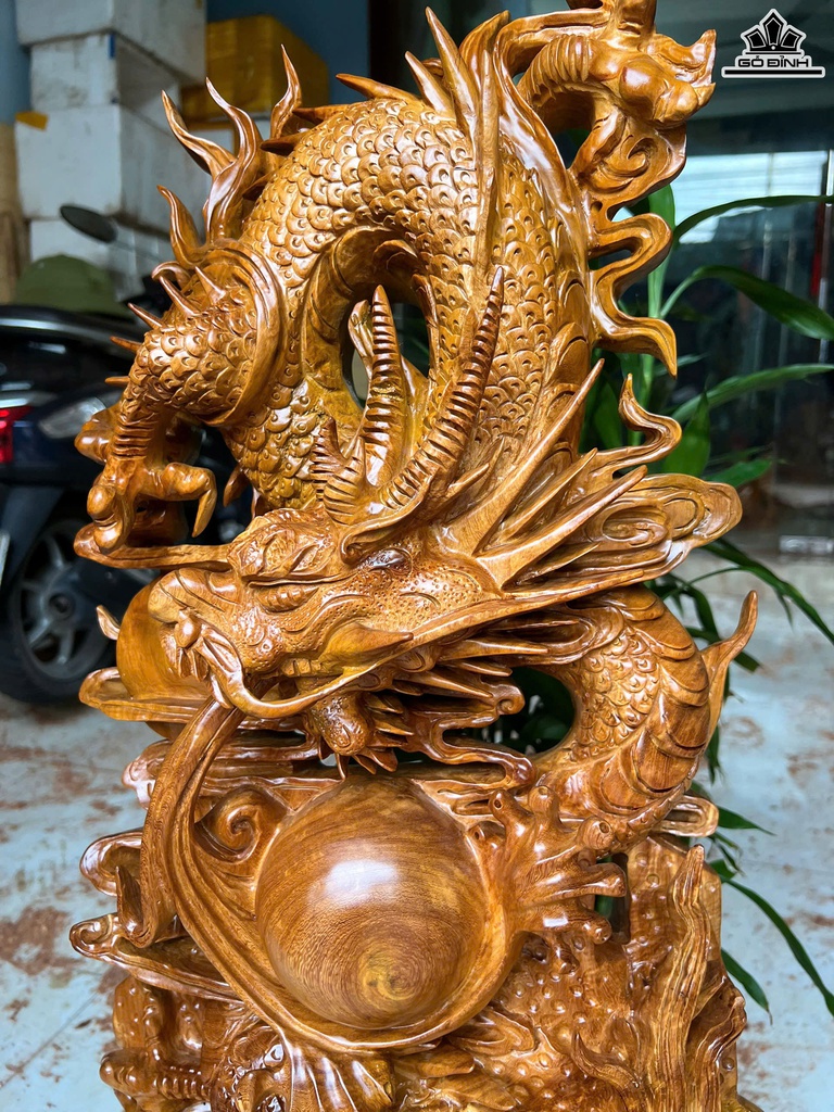 tuong-rong-nhat-long-go-huong-cao-73-ngang-40-sau-18-cm-470544