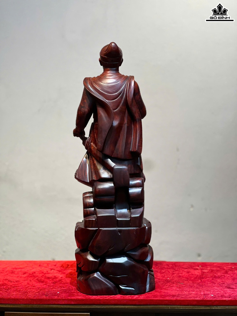 tuong-tran-quoc-tuan-go-tu-dan-cao-60-ngang-19-sau-17-cm-470579