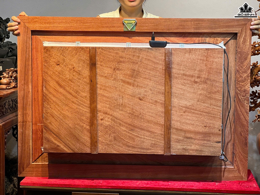 tranh-thuan-buom-xuoi-gio-khung-huong-da-hoa-la-bao-ngu-oc-470582