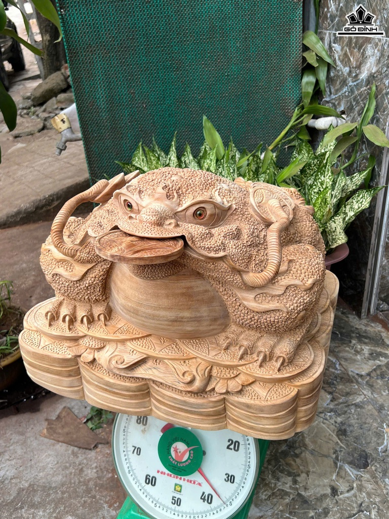 tuong-thiem-thu-go-ngoc-am-cao-35-ngang-50-sau-48-cm-470735