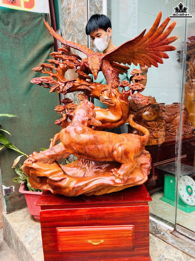 tuong-anh-hung-tuong-ngo-go-huong-cao-166-ngang-93-sau-52-cm-470908