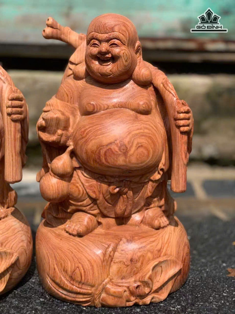 tuong-phat-di-lac-cam-ho-lo-go-huong-cao-50-ngang-30-sau-28-cm-471170