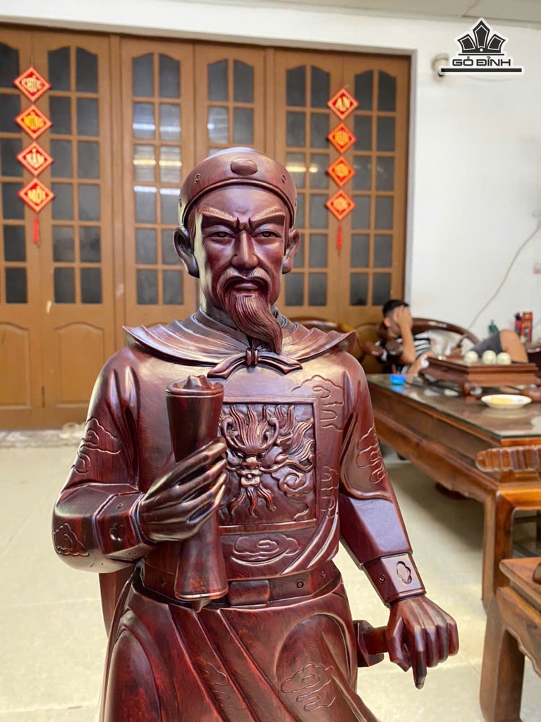 tuong-tran-quoc-tuan-go-cam-cao-80-ngang-25-sau-18-cm-471209