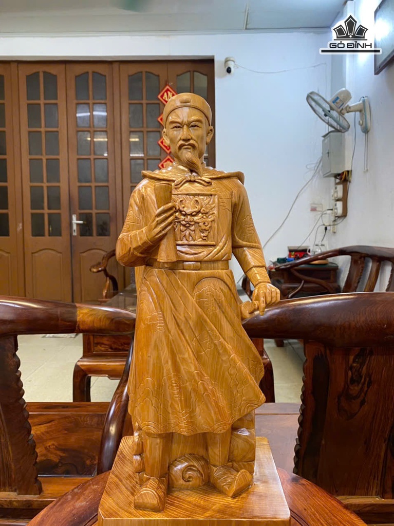 tuong-tran-quoc-tuan-go-ngoc-am-cao-59-ngang-21-sau-16-cm-471215