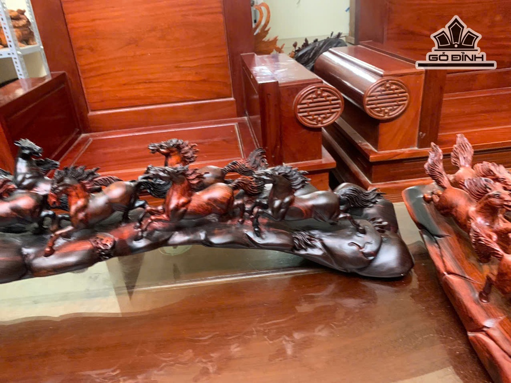 tuong-bat-ma-go-trac-cao-23-ngang-80-sau-13-cm-471306