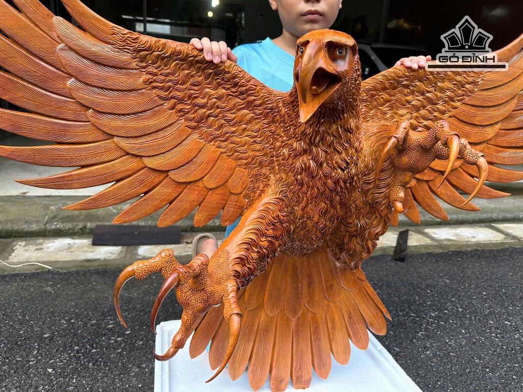 tuong-dai-bang-go-huong-cao-100-ngang-136-sau-33-cm-471445