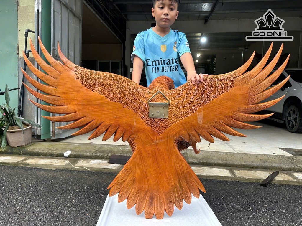 tuong-dai-bang-go-huong-cao-100-ngang-136-sau-33-cm-471446