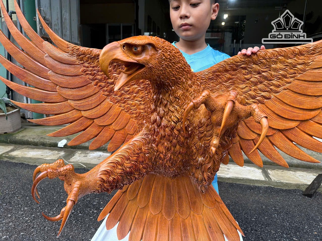 tuong-dai-bang-go-huong-cao-100-ngang-136-sau-33-cm-471447