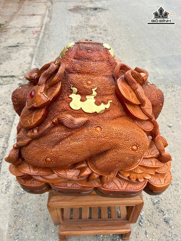 tuong-thiem-thu-go-cam-cao-39-ngang-52-sau-43-cm-51kg-471515