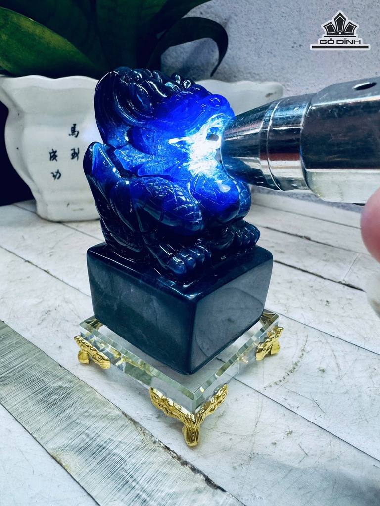 long-an-da-ngoc-lapit-cao-14-vuong-5-cm-04kg-471651