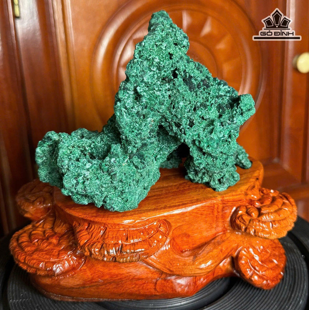 tac-pham-da-khong-tuoc-malachite-cao-165-ngang-17-cm-16kg-471703