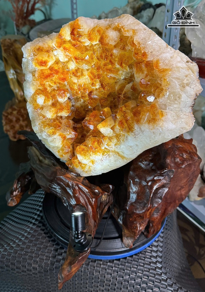 tac-pham-thach-anh-vang-cao-34-ngang-30-cm-125kg-471743