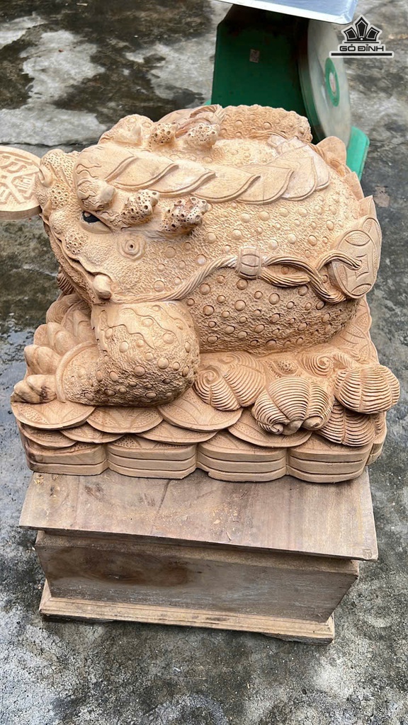 tuong-coc-hoa-rong-go-ngoc-am-cao-28-ngang-51-sau-39-cm-471910