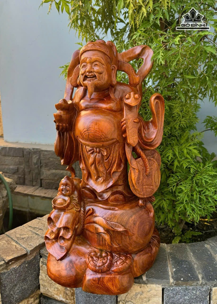 tuong-than-tai-go-huong-cao-50-ngang-23-sau-22-cm-472002