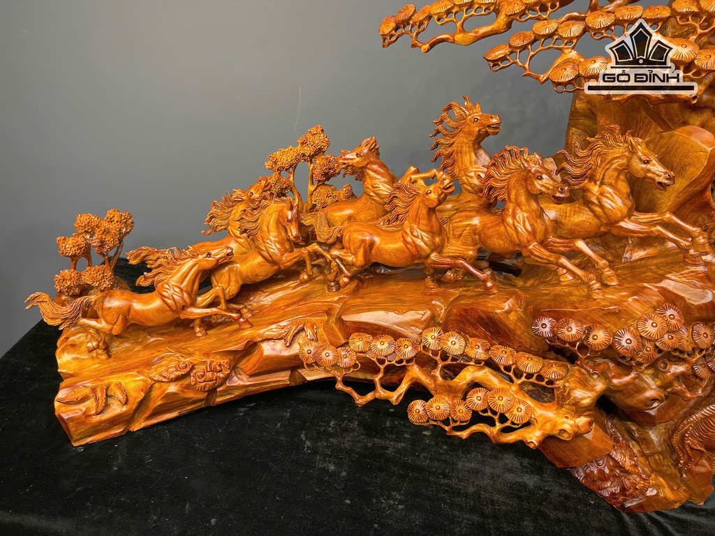 tuong-bat-ma-go-huong-cao-79-ngang-105-sau-40-cm-472313