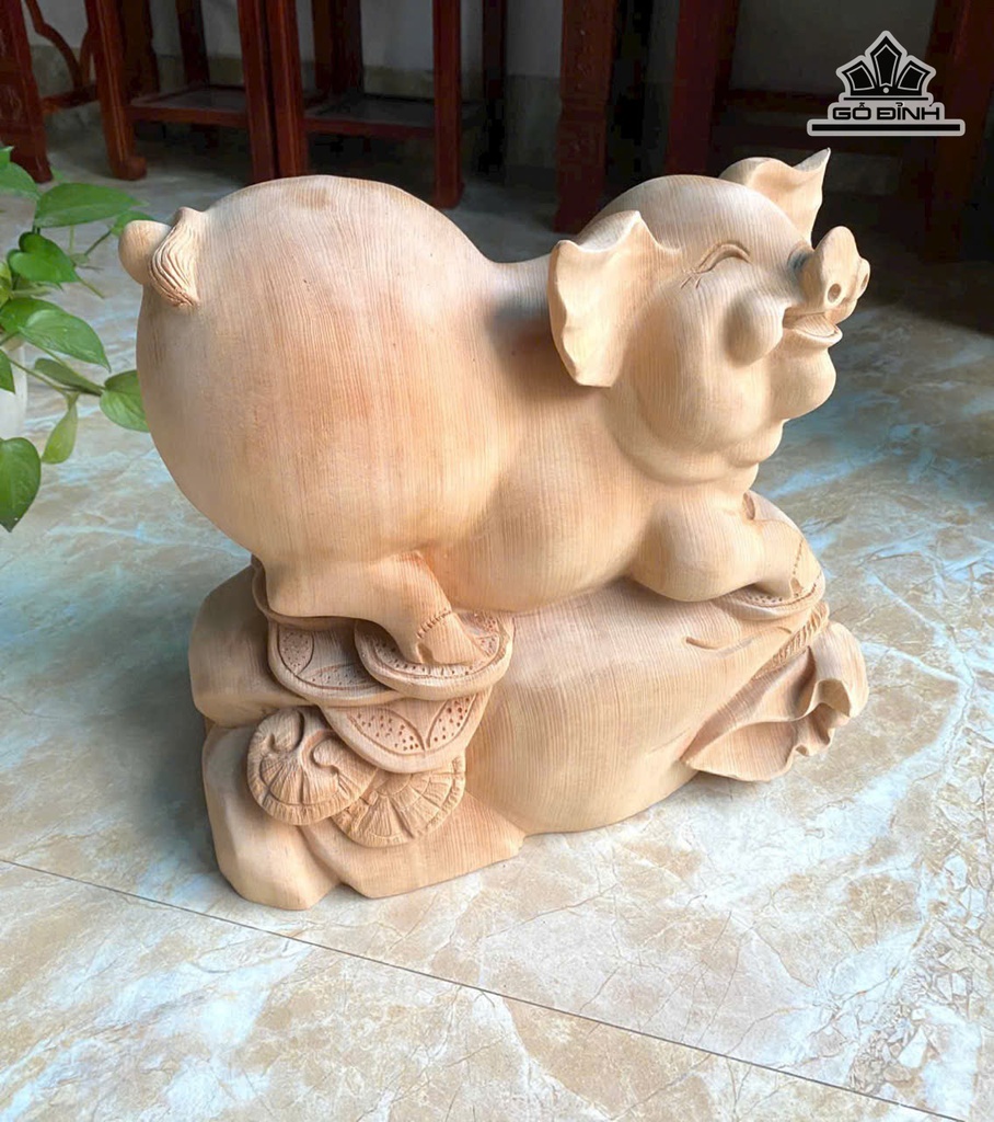 tuong-heo-go-ngoc-am-cao-32-ngang-36-sau-22-cm-472462