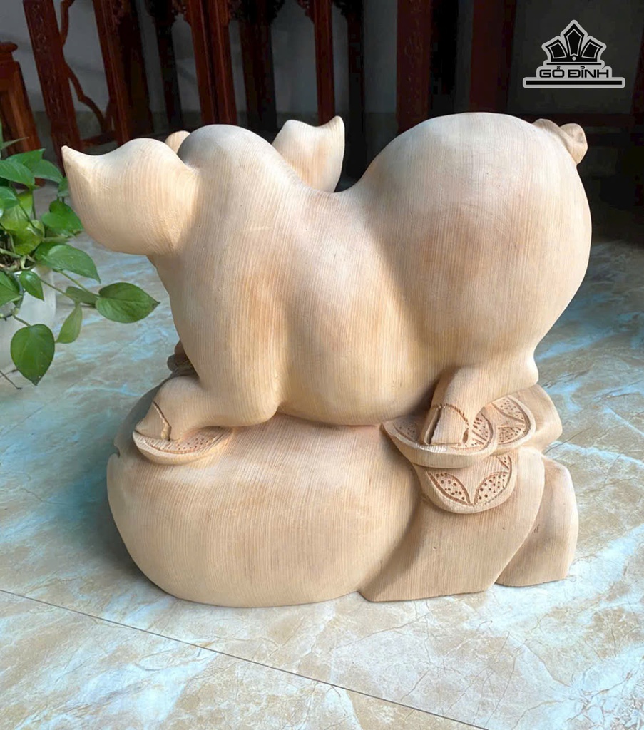 tuong-heo-go-ngoc-am-cao-32-ngang-36-sau-22-cm-472464