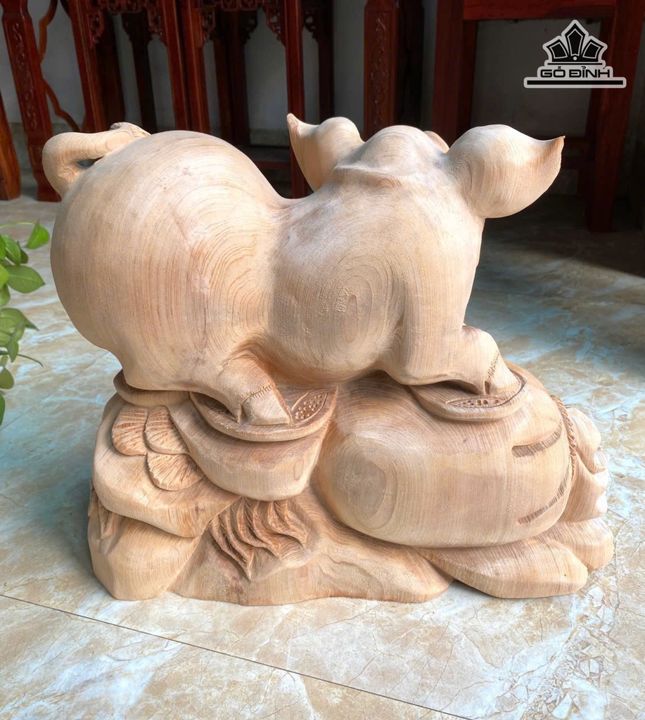 tuong-heo-go-ngoc-am-cao-35-ngang-44-sau-18-cm-472467