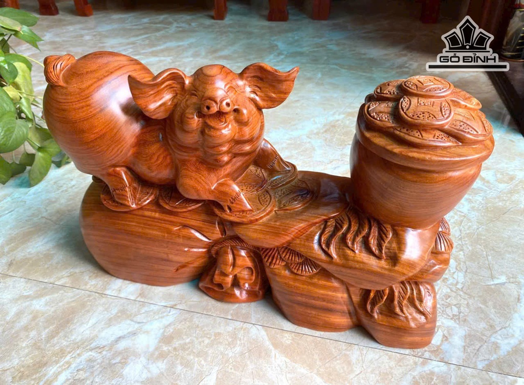 tuong-heo-nam-bao-tien-go-huong-cao-25-ngang-41-sau-13-cm-472471