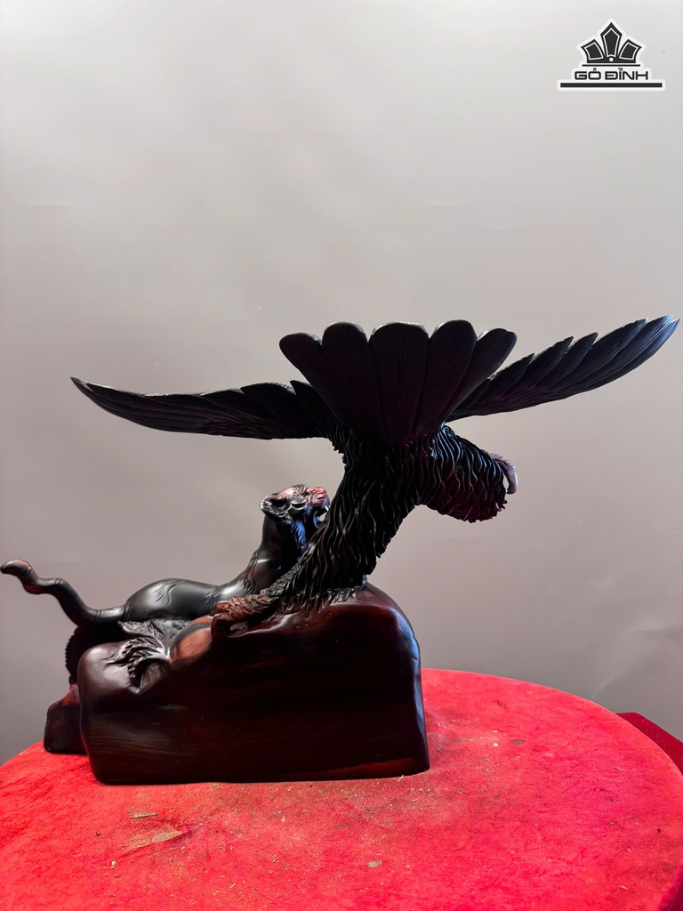 tuong-anh-hung-tuong-ngo-go-trac-cao-37-ngang-58-sau-27-cm-472494