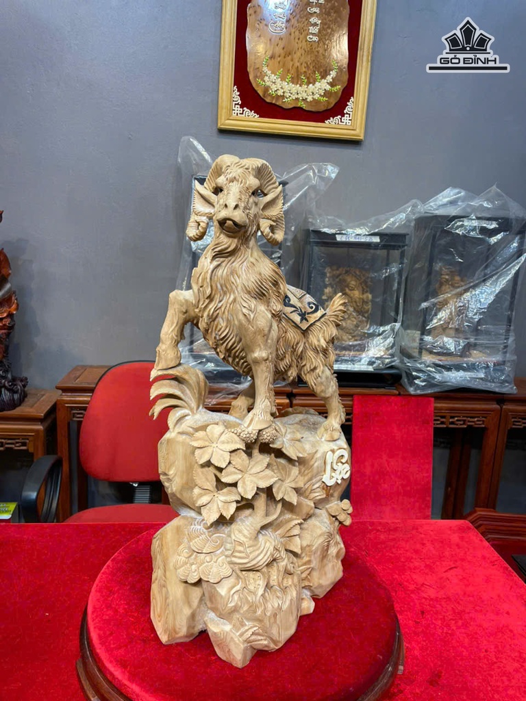 tuong-de-tai-loc-go-ngoc-am-cao-70-ngang-35-sau-18-cm-472591